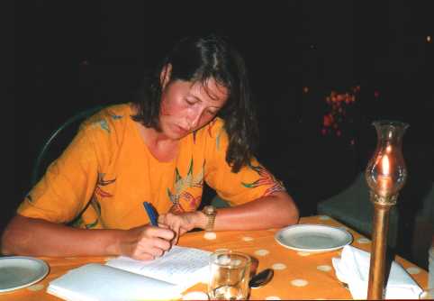 cindy_lezend.jpg (13739 bytes)