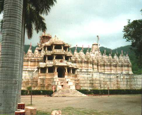 jaintempel1.jpg (27862 bytes)