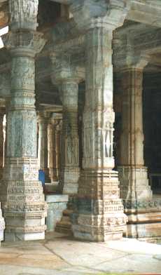 jaintempel2.jpg (13322 bytes)