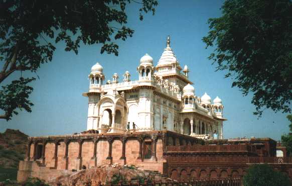 johdpur_tempel.jpg (28853 bytes)