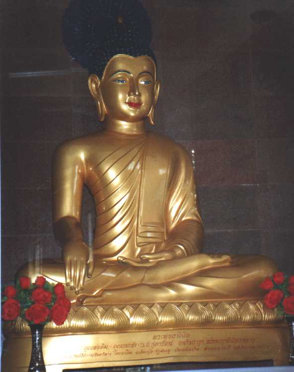 gouden_bouddha.jpg (32871 bytes)