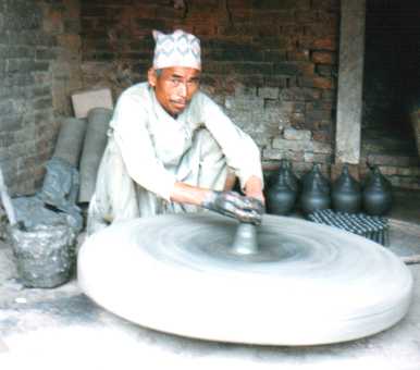 pottendraaier.jpg (13408 bytes)